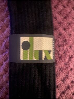 NWT! ilux Black Cashmere Ribbed Women's Glovette